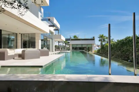 Chalet en calle C- Conde de Andrade 31 Villa C1.1 Lomas del Virrey