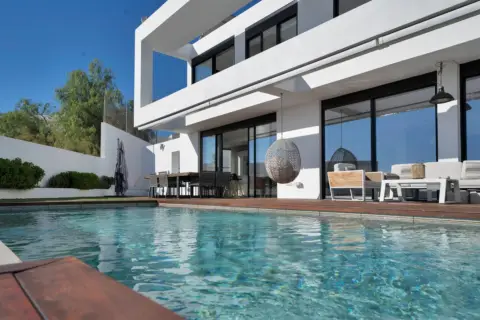 Chalet en Cerrado de Calderón - Hacienda Paredes