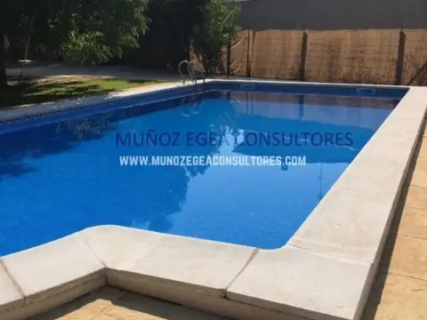 Chalet en Campo de Aras