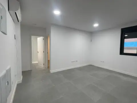 Piso en calle Castro, 25