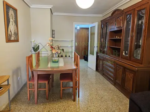 Piso en calle de Jericó