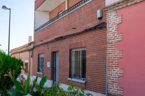Casa adosada en Avenida de Valladolid, 6