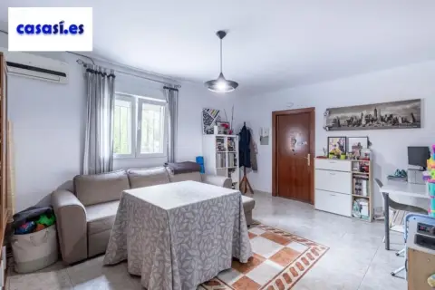 Piso en Plaza del Duque de San Pedro de Galatino, 7