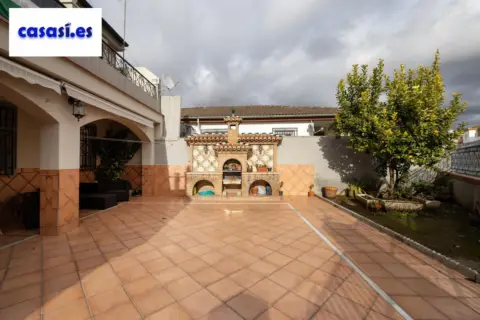 Casa pareada en Camino de Gójar