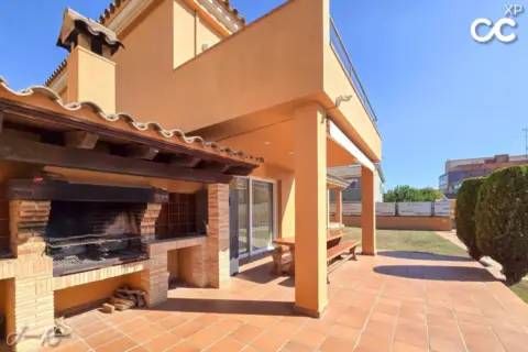 Casa en Carrer d'Espolla