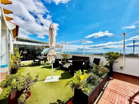 Ático en calle de Muérdago