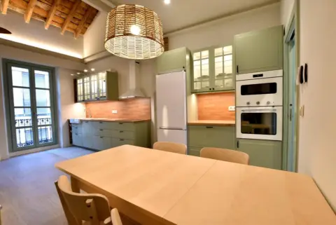 Dúplex en calle Mesones