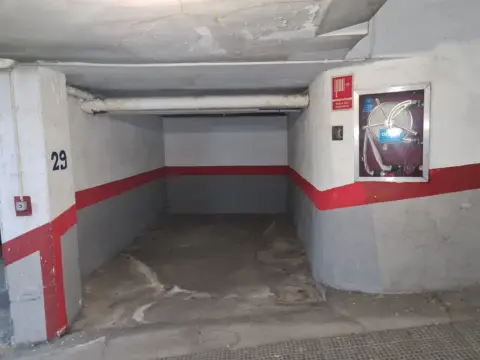 Garaje en calle de los Arroyos