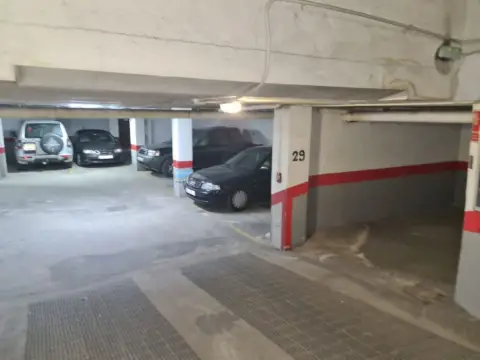 Garaje en calle de los Arroyos