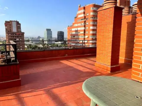 Ático en Avenida de Burgos