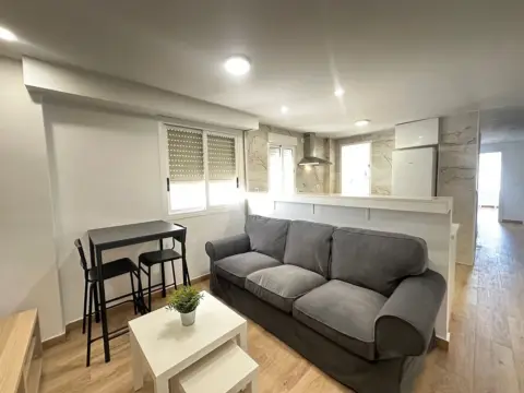 Piso en Avinguda del General Avilés, 6