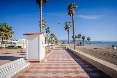 Piso en Paseo de los Sauces, 4