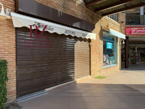 Local comercial en Avenida de Islantilla
