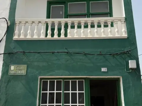 Casa pareada en calle San Clemente