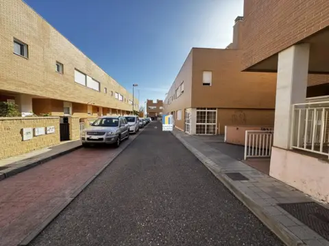 Casa adosada en San José Obrero