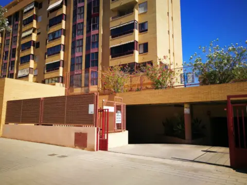 Garaje en Avenida del Alcalde Lorenzo Carbonell, 18