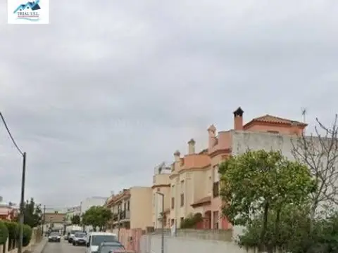 Casa en calle del Ruiseñor
