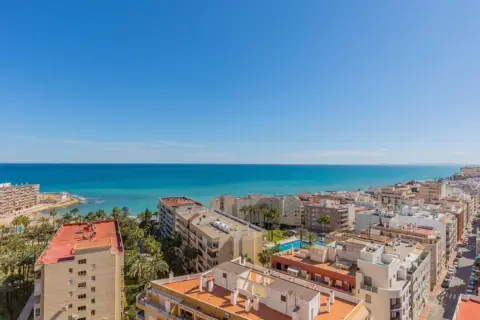 Apartamento en Avenida Roëntgen, 5