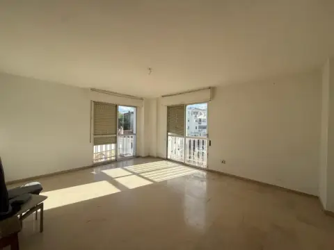 Piso en Nueva Ciudad