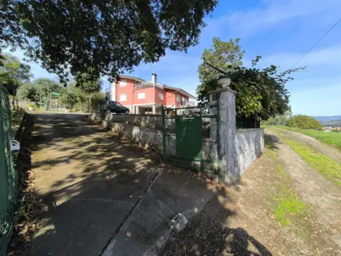 Chalet en calle de la Vega