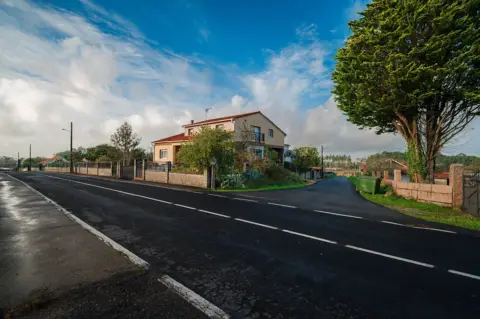 Chalet en calle Tabueiros-Sisan