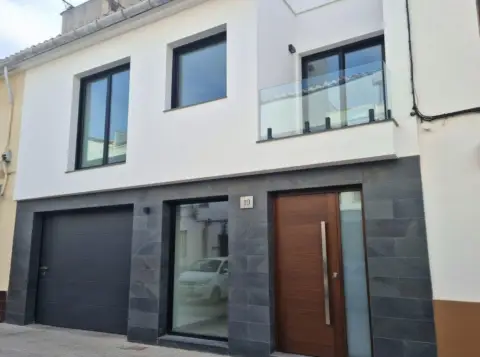Casa en calle de la Fuente, 19