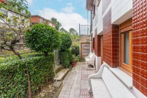 Casa en calle Casorvia, nº 12