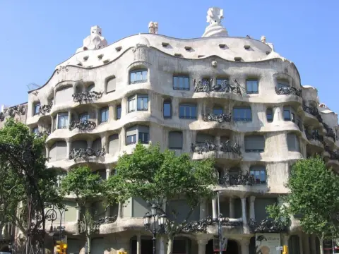 Edificio en Eixample