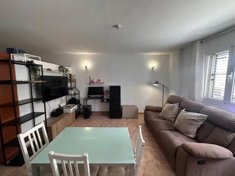 Apartamento en calle Almirante Yusty Pita