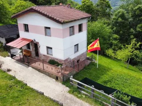 Chalet en calle Campomojado