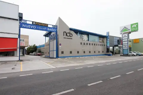Nave industrial en calle Olinda