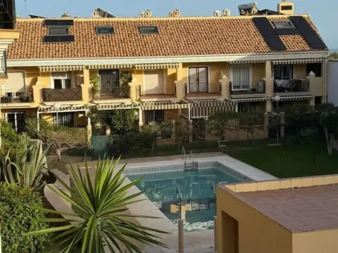 Dúplex en calle de Vicente Blanch Picot
