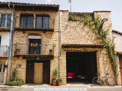 Casa adosada en calle Maestro Giner