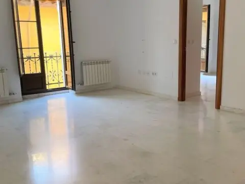 Piso en calle San Jacinto
