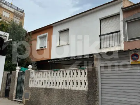 Casa en calle Maestro Alfonsea, nº 32