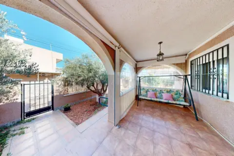 Chalet en calle Campofrio