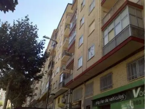 Piso en Pantoja - Vista Alegre