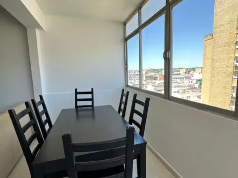 Piso en Plaza Joaquín Arbide