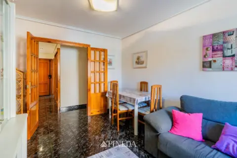 Piso en Algiros