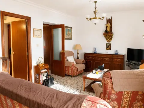Apartamento en Alameda-San Marcos