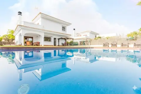Chalet en Las Lomas de Sancti Petri