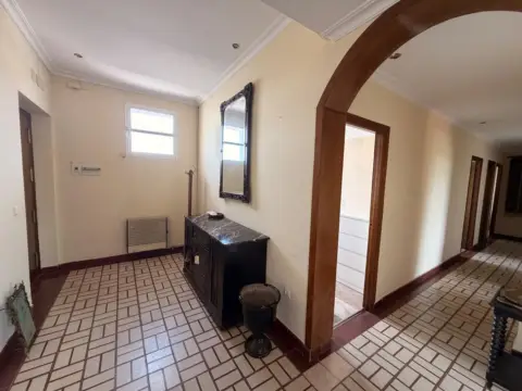 Piso en calle de José María Osborne