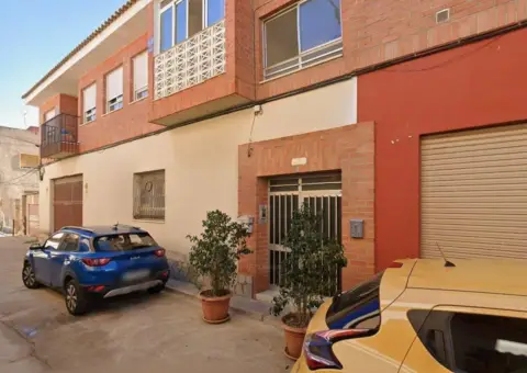 Piso en calle Martínez Tornel, 2