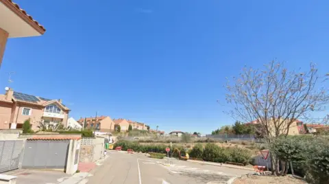 Casa adosada en calle de Italia, 4