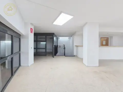Nave industrial en Carrer de Juan de Garay, 108