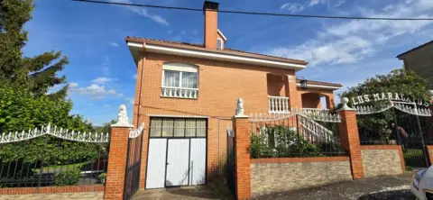 Chalet en calle de la Carcabá, 12