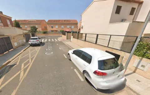 Casa en calle de Pastora Imperio, 1