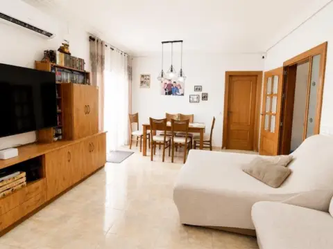 Casa en calle Rio Bidasoa - los Dolores