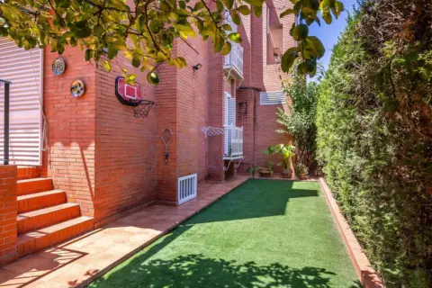 Casa en calle de Luis Fuentes Bejarano