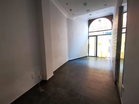 Almacén en Centro